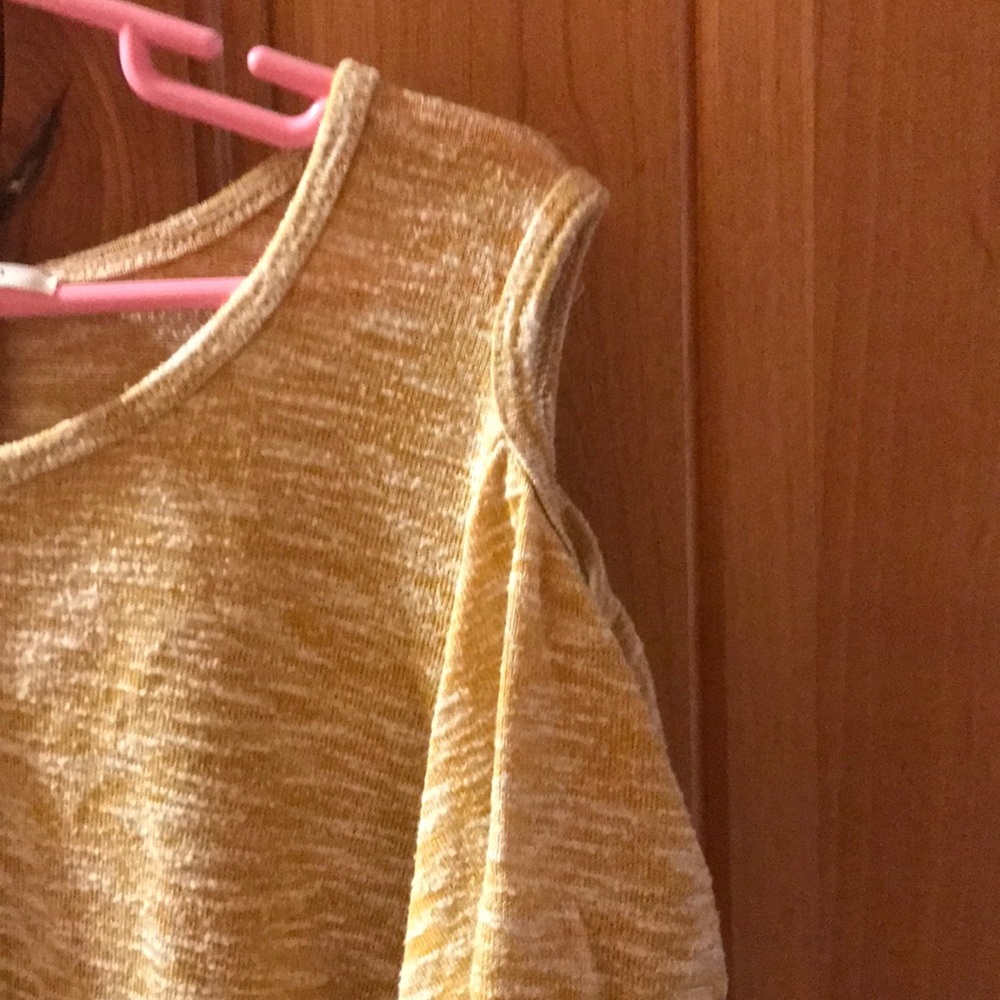 Shirt - Picture 2 of 2